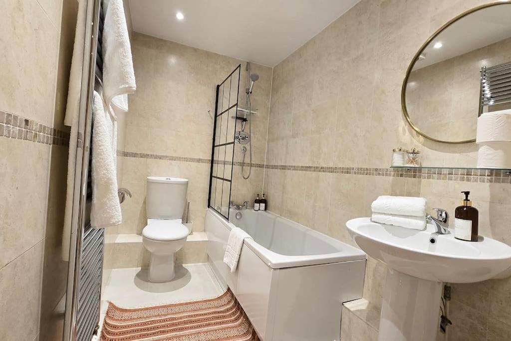 Cosy Flat Next To Hyde Park Paddington Апартаменты *