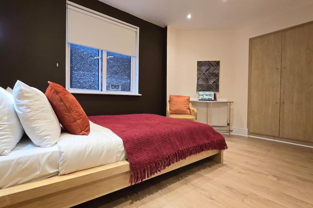 Cosy Flat Next To Hyde Park Paddington Лондон